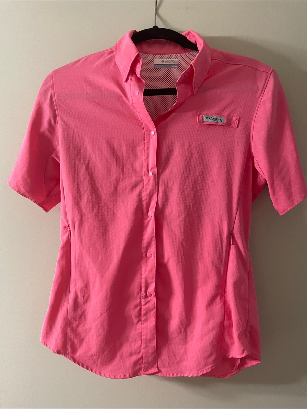 Columbia Bright Pink Short Sleeve Button-Up Fishing Shirt Size XS